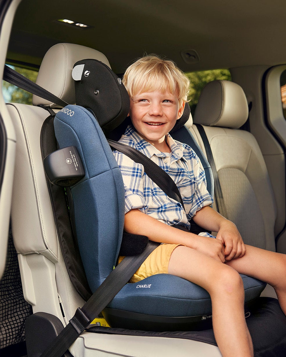 SWANDOO Charlie i-Size Booster-Kindersitz