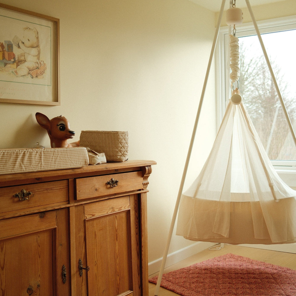 MEMBANTU Cradle Set Nature (Motor + Wiege + Ständer)