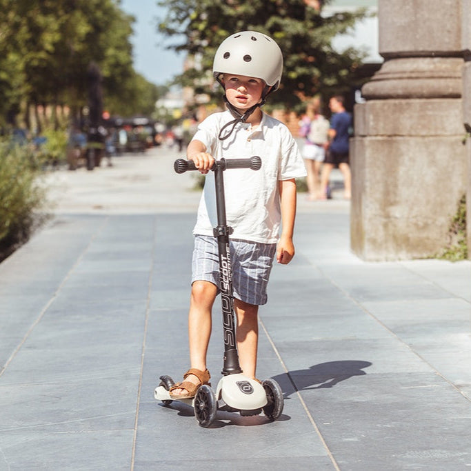 SCOOT & RIDE Highwaykick 3 LED